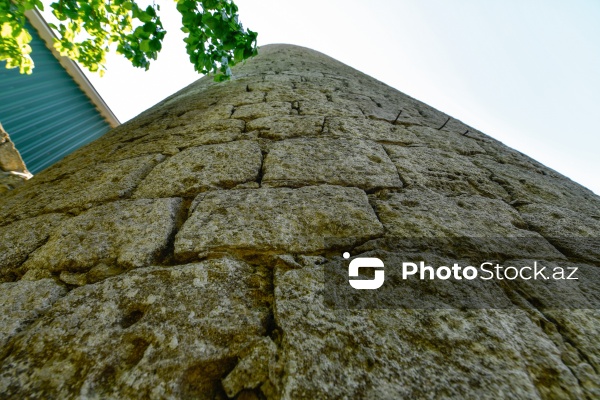 Bakının Bilgəh qəsəbəsində yerləşən “Tonqal qalası”