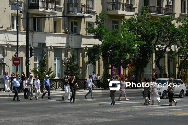 Bakının piyada keçidləri