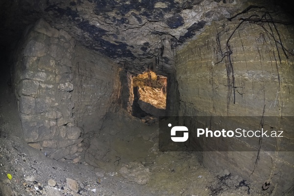 Bakının Ramana qəsəbəsində yeraltı tikili