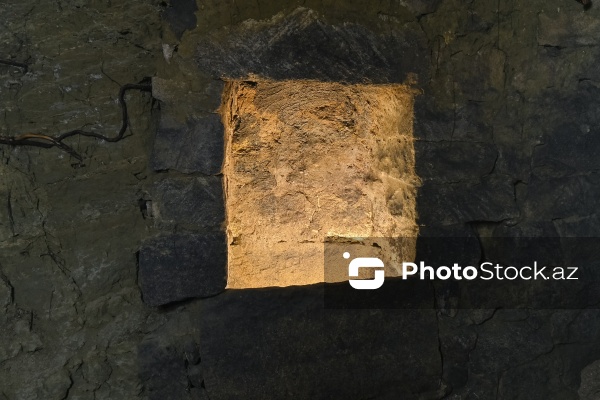 Bakının Ramana qəsəbəsində yeraltı tikili