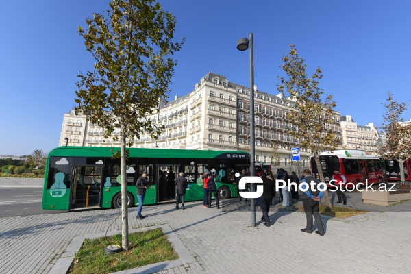 Qadın avtobus sürücüləri vəzifələrinin icrasına başlayıblar