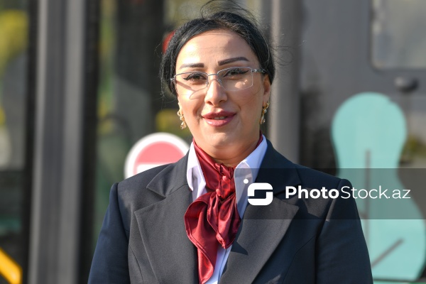 Rəna Cəfərova - Qadın avtobus sürücüsü