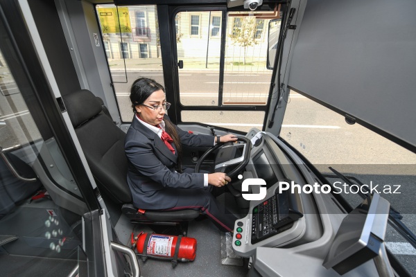Rəna Cəfərova - Qadın avtobus sürücüsü