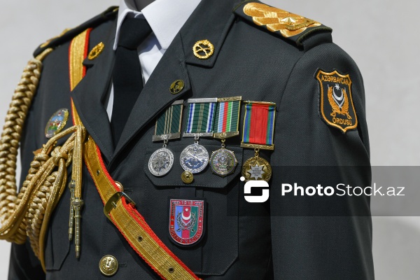 Dövlət Bayrağı Meydanında yerləşən Dövlət Bayrağı Muzeyi