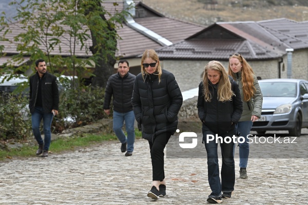 33 beynəlxalq səyyahdan ibarət qrupun Şuşa səfəri