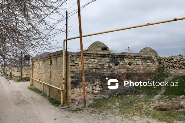 Bilgəh kəndində yerləşən XIX-XX əsrlərə aid "Seyid ağa hamamı"