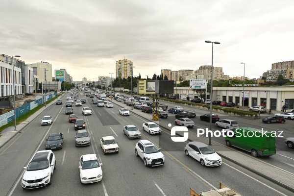 Bakının mərkəzində müşahidə edilən tıxac