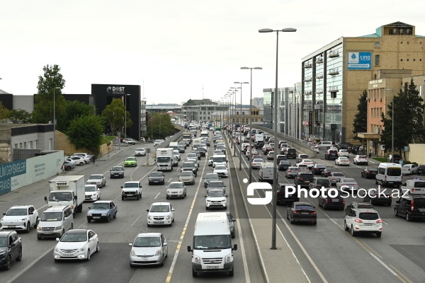 Bakının mərkəzində müşahidə edilən tıxac