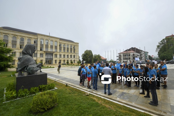 Bir qrup beynəlxalq səyyahın Şuşaya səfəri