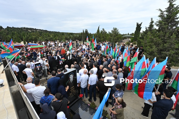 Birinci Qarabağ müharibəsi şəhidləri Elman Camalov, Əbülfəz Əbilov, Tahir Şirinov və Cavanşir Hüseynovun dəfn mərasimi