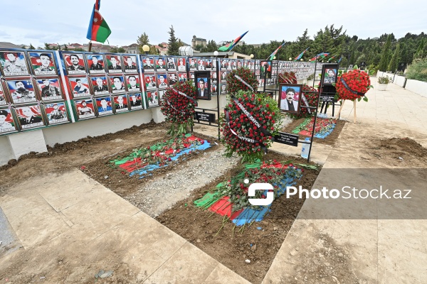 Birinci Qarabağ müharibəsi şəhidləri Elman Camalov, Əbülfəz Əbilov, Tahir Şirinov və Cavanşir Hüseynovun dəfn mərasimi