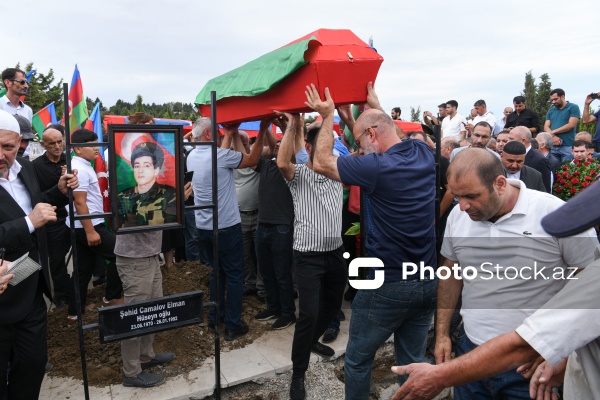 Birinci Qarabağ müharibəsi şəhidləri Elman Camalov, Əbülfəz Əbilov, Tahir Şirinov və Cavanşir Hüseynovun dəfn mərasimi