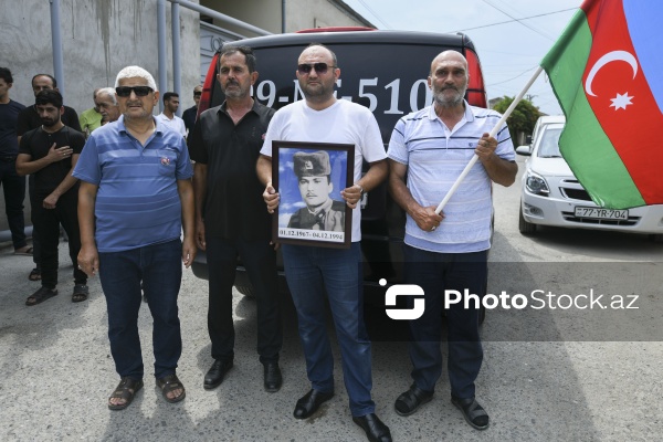 Birinci Qarabağ müharibəsində itkin düşmüş şəhid Aydın Qurbanovun dəfn mərasimi