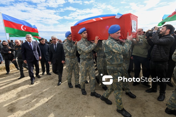 Birinci Qarabağ müharibəsində itkin düşmüş şəhid Fikrət Əzizovun dəfni