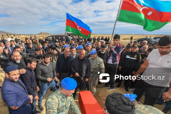 Birinci Qarabağ müharibəsində itkin düşmüş şəhid Fikrət Əzizovun dəfni