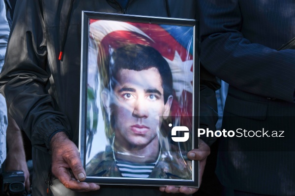 Birinci Qarabağ müharibəsində itkin düşmüş şəhid Mübariz Şahmurovun dəfni