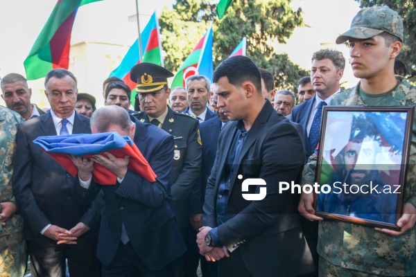Birinci Qarabağ müharibəsində itkin düşmüş şəhid Mübariz Şahmurovun dəfni