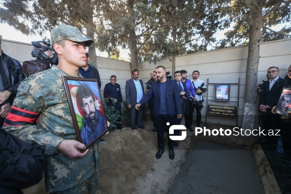 Birinci Qarabağ müharibəsində itkin düşmüş şəhid Mübariz Şahmurovun dəfni