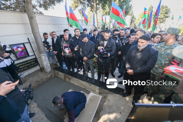 Birinci Qarabağ müharibəsində itkin düşmüş şəhid Mübariz Şahmurovun dəfni