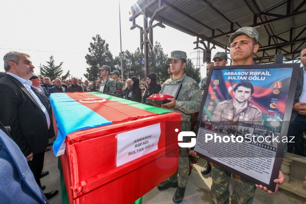 Birinci Qarabağ müharibəsində itkin düşmüş şəhidlər - Azər Bayramov, Əliyar Əliyev, Rəfael Abbasov və İlham Mehdiyevin dəfni
