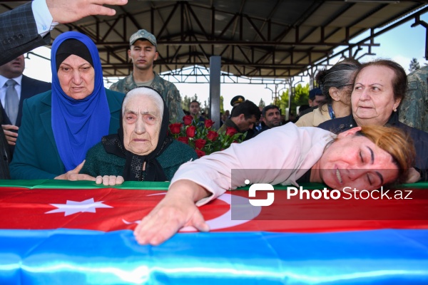 Birinci Qarabağ müharibəsində itkin düşmüş şəhidlər - Azər Bayramov, Əliyar Əliyev, Rəfael Abbasov və İlham Mehdiyevin dəfni