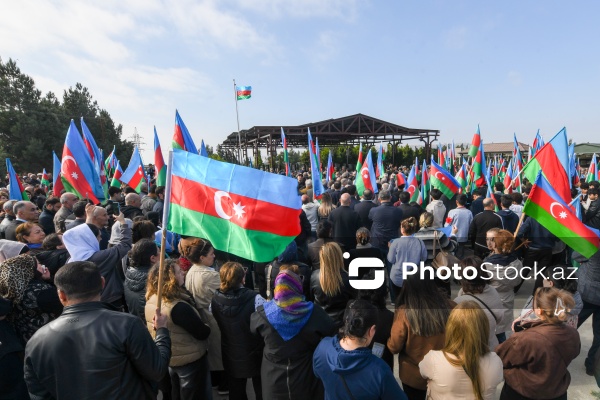 Birinci Qarabağ müharibəsində itkin düşmüş şəhidlər - Azər Bayramov, Əliyar Əliyev, Rəfael Abbasov və İlham Mehdiyevin dəfni