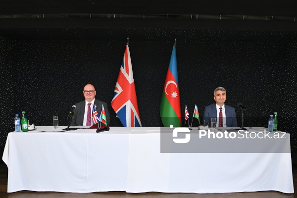 Böyük Britaniyanın Azərbaycandakı səfiri Dankan Normanın mətbuat konfransı