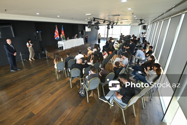 Böyük Britaniyanın Azərbaycandakı səfiri Dankan Normanın mətbuat konfransı