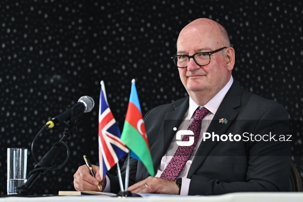 Böyük Britaniyanın Azərbaycandakı səfiri Dankan Normanın mətbuat konfransı