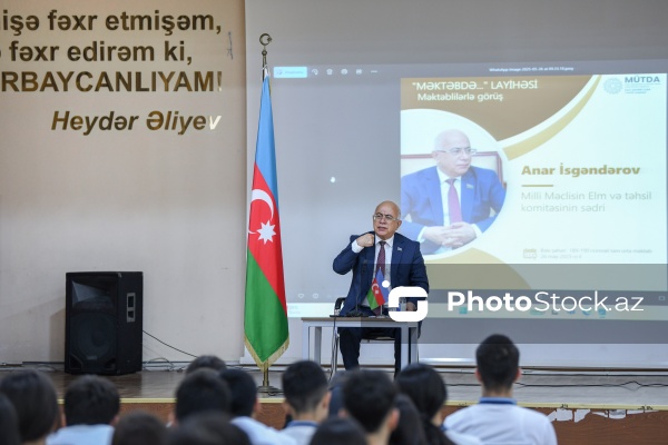 BŞTİ və “Kaspi” qəzetinin təşkilatçılığı ilə 189-190 nömrəli tam orta məktəbdə baş tutan görüş