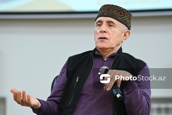 BŞTİ və “Kaspi” qəzetinin təşkilatçılığı ilə İlyas Əfəndiyev adına Elitar Gimnaziyada baş tutan görüş