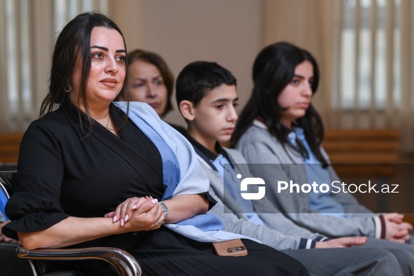 BŞTİ və “Kaspi” qəzetinin təşkilatçılığı ilə 193 nömrəli tam orta məktəbdə baş tutan görüş