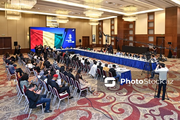 Bakıda keçirilən gənclərin postkolonial dövrdə roluna həsr olunmuş beynəlxalq forum