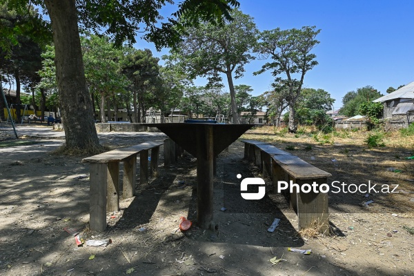 Bülbülə qəsəbəsində yerləşən baxımsız park