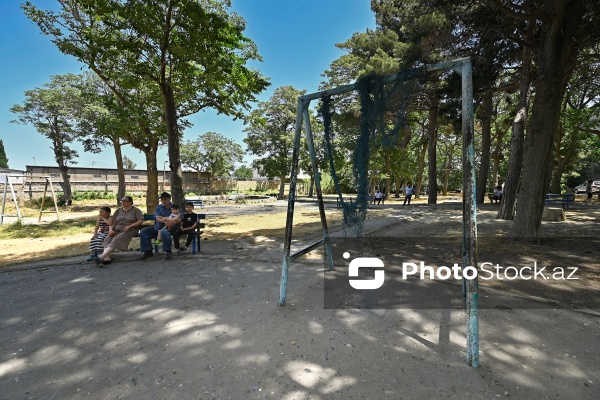 Bülbülə qəsəbəsində yerləşən baxımsız park