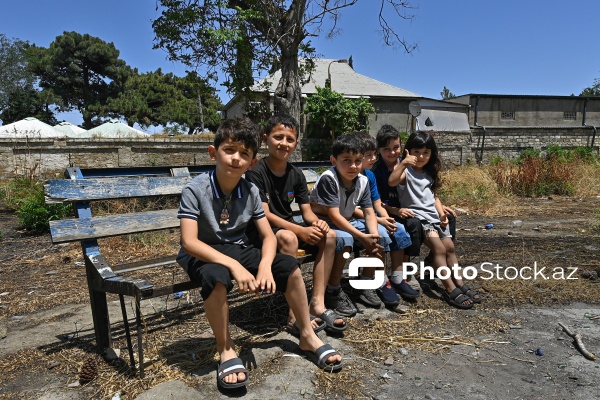 Bülbülə qəsəbəsində yerləşən baxımsız park