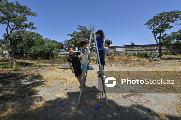 Bülbülə qəsəbəsində yerləşən baxımsız park