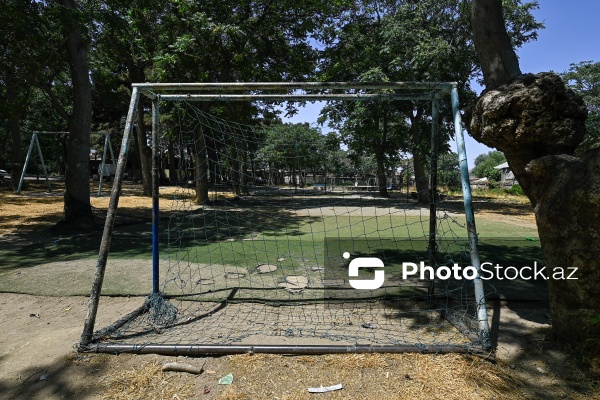 Bülbülə qəsəbəsində yerləşən baxımsız park