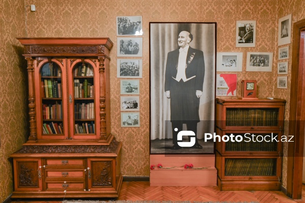 Bülbülün Bakıda yerləşən Memorial Muzeyi