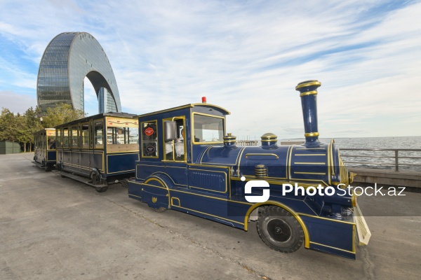 Dənizkənarı Milli Park ərazisində fəaliyyət göstərən avtoqatarlar