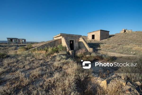 Bakının Ələt qəsəbəsində yerləşən bunker