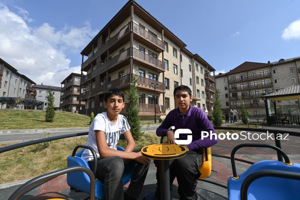 Cəbrayıl şəhərində inşa olunan yaşayış kompleksi