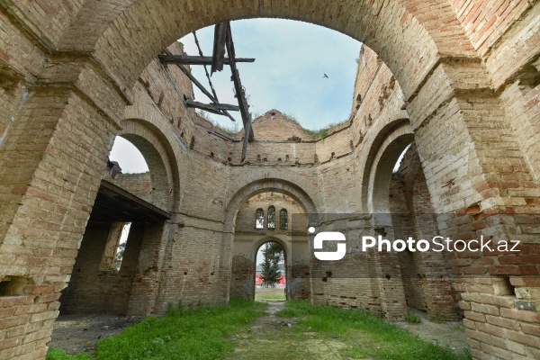 Cəlilabad rayonunun Günəşli kəndində yerləşən pravoslav kilsəsi