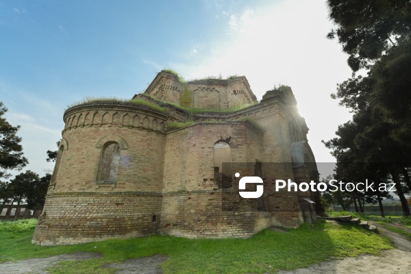 Cəlilabad rayonunun Günəşli kəndində yerləşən pravoslav kilsəsi