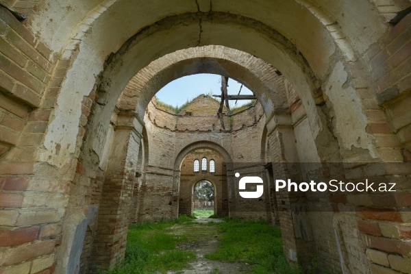 Cəlilabad rayonunun Günəşli kəndində yerləşən pravoslav kilsəsi