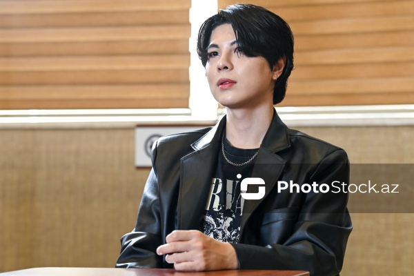 Koreyalı müğənni və bəstəkar Çxve Kisu