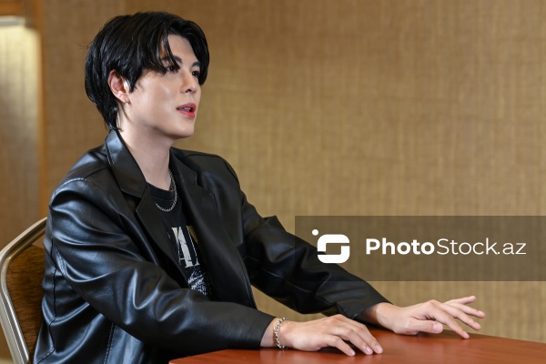 Koreyalı müğənni və bəstəkar Çxve Kisu