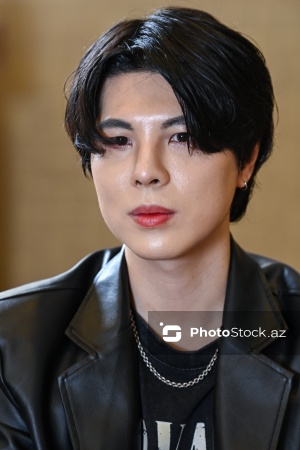 Koreyalı müğənni və bəstəkar Çxve Kisu