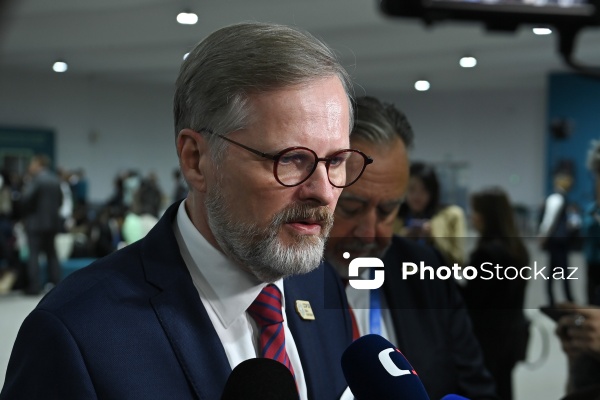 Çexiyanın Baş naziri Petr Fialanın Bakıda jurnalistlərə müsahibəsi