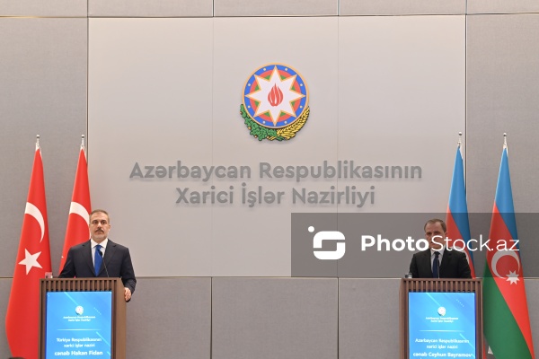 Ceyhun Bayramov və Hakan Fidanın birgə mətbuat konfransı